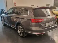 Usata VW Passat Alltrack 190 CV (139 kW) 2017 Grigio Station wagon