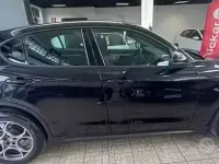 Usata Alfa Romeo Stelvio Sprint 160 CV (117 kW) 2025 Nero SUV