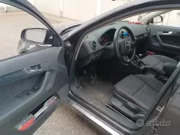 Usata Audi A3 Sportback Ambition 140 CV (102 kW) 2006 Grigio Utilitaria