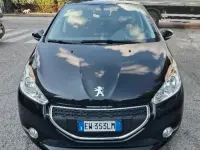 Usata Peugeot 208 82 CV (60 kW) 2014 Nero Utilitaria
