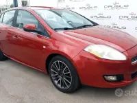 Usata Fiat Bravo Emotion 120 CV (88 kW) 2007 Rosso Utilitaria