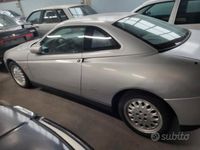 Begagnad Alfa Romeo GTV 201 HK (147 kW) 1996 Silver Sportkupé