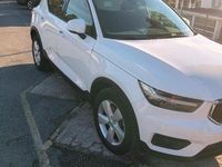 Usata Volvo XC40 Momentum 190 CV (139 kW) 2018 Bianco SUV