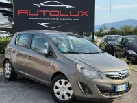 Usata Opel Corsa 85 CV (62 kW) 2014 Marrone Utilitaria