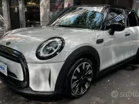 Usata Mini Cooper Essential 136 CV (100 kW) 2022 Grigio Utilitaria