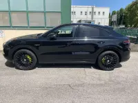 Usata Porsche Cayenne E-Hybrid Coupe Black Edition 340 CV (250 kW) 2020 Nero SUV