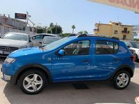 Usata Dacia Sandero Stepway 90 CV (66 kW) 2016 Blu Utilitaria