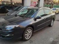 Usata Renault Laguna III Initiale 150 CV (110 kW) 2013 Verde Station wagon