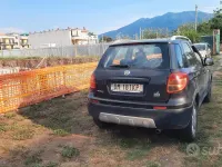 Usata Fiat Sedici 107 CV (78 kW) 2008 Nero SUV
