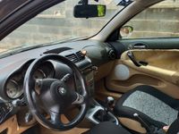 Usata Alfa Romeo 147 120 CV (88 kW) 2006 Nero Utilitaria