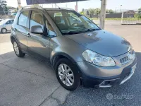 Usata Fiat Sedici Dynamic 135 CV (99 kW) 2009 Gray SUV