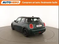 Usata Mini Cooper D 116 CV (85 kW) 2016 Verde Utilitaria