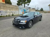 Usata Lancia Thema 239 CV (175 kW) 2012 Blu Berlina