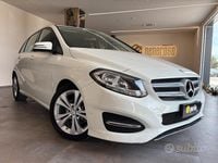 Usata Mercedes B200 Premium 136 CV (100 kW) 2015 Bianco Monovolume