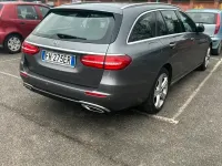 Usata Mercedes E220 194 CV (142 kW) 2017 Grigio Station wagon