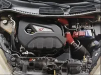 Usata Ford Fiesta ST 182 CV (133 kW) 2013 Bianco Berlina