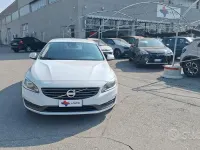 Usata Volvo V60 Business Edition 115 CV (84 kW) 2014 Bianco Station wagon