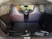 Usata Toyota iQ 90 CV (66 kW) 2010 Bianco Utilitaria