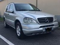 Käytetty Mercedes ML320 218 HP (160 kW) 1998 Harmaa Katumaasturi