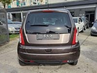 Usata Lancia Musa 95 CV (69 kW) 2012 Marrone Monovolume