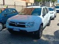 Usata Dacia Duster Lauréate 107 CV (78 kW) 2011 Bianco SUV