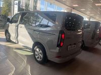 Usata Ford Transit Custom Titanium 136 CV (100 kW) 2024 Magnetic grey Station wagon