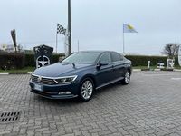 Usata VW Passat Highline 239 CV (175 kW) 2016 Blu/azzurro Berlina