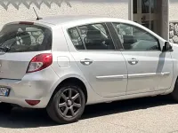 Usata Renault Clio II 75 CV (55 kW) 2010 Berlina