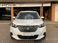 Używany Peugeot 2008 Allure 131 KM (96 kW) 2021 Biały SUV