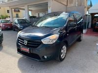 Usata Dacia Dokker 83 CV (61 kW) 2015 Blu Monovolume