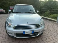 Usata Mini Cooper 122 CV (89 kW) 2011 Bianco Utilitaria