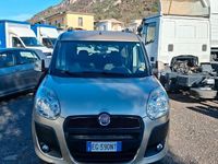 Usata Fiat Doblò Emotion 90 CV (66 kW) 2011 Marrone Monovolume
