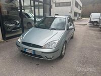 Usata Ford Focus 100 CV (73 kW) 2003 Verde Berlina