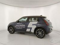 Usata Renault 5 E-Tech Komfort 110 kW (150 CV) 2024 Blu Berlina