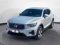 Usata Volvo XC40 Core 211 CV (155 kW) 2023 Argento SUV