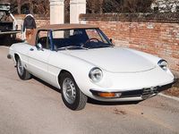 Usata Alfa Romeo Spider Veloce 119 CV (87 kW) 1975 Bianco Cabrio