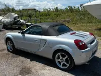 Second-hand Toyota MR2 140 CP (102 kW) 2006 Cabrio