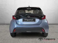 Nuova Toyota Yaris Hybrid 2026 Bluazzurro Berlina
