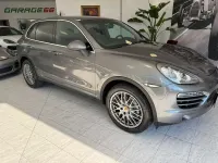 Usata Porsche Cayenne 245 CV (180 kW) 2013 Grigio metallizzato SUV