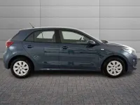 Usata Kia Rio 82 CV (60 kW) 2018 Blu/azzurro Berlina