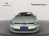 Usata VW Golf VIII Life 131 CV (96 kW) 2022 Grigio Utilitaria