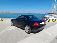 Usata Mercedes SLK230 193 CV (141 kW) 2000 Nero Cabrio