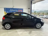 Usata Kia Rio Active 75 CV (55 kW) 2013 Nero Berlina