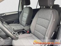 Usata VW Touran Move 150 CV (110 kW) 2024 Grigio Monovolume