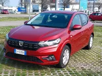 Usata Dacia Sandero Comfort 91 CV (66 kW) 2022 Rosso Berlina