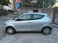 Usata Lancia Ypsilon 95 CV (69 kW) 2015 Grigio Utilitaria