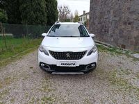Usata Peugeot 2008 Allure 99 CV (72 kW) 2017 Bianco SUV