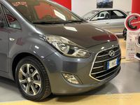 Usata Hyundai ix20 Comfort 90 CV (66 kW) 2017 Grigio Utilitaria
