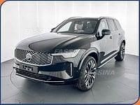 Neu Volvo XC90 Plus 250 PS (183 kW) 2026 Schwarz SUV