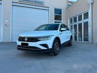 Usata VW Tiguan Life 150 CV (110 kW) 2022 Bianco SUV